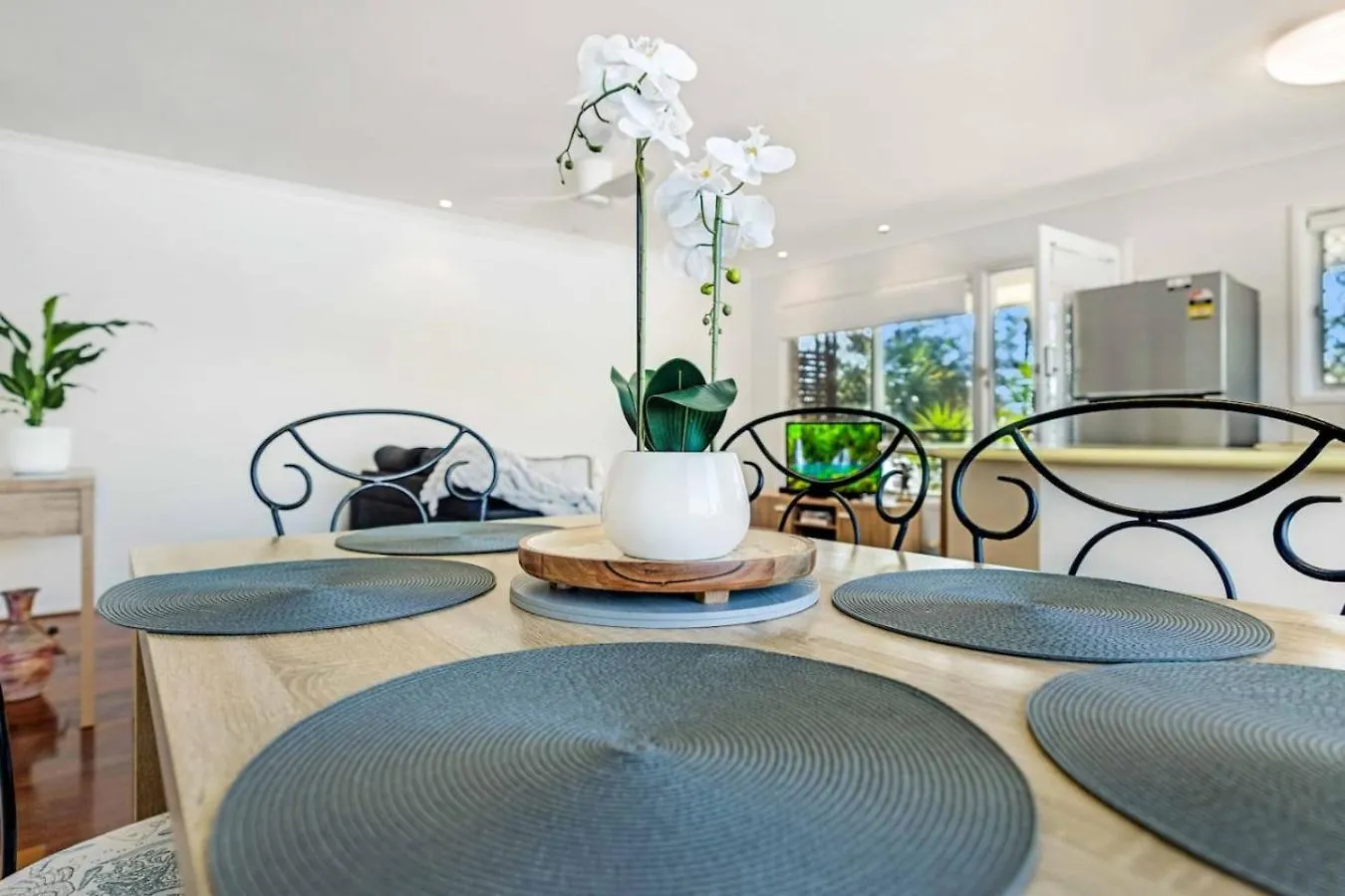 Apartment Tonys Getaway In Koala Park Amazing Beach Views Gold Coast